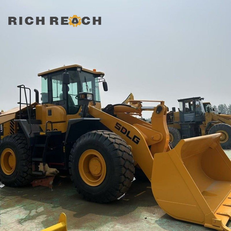 Bucket attachment of a 2020 SDLG 956L wheel loader, 5-ton capacity, $20,833